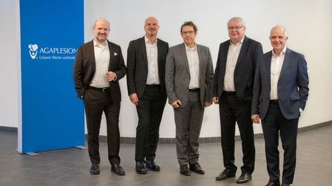 Vertragsunterzeichnung_Holding_AGAPLESION_gAG.jpg
